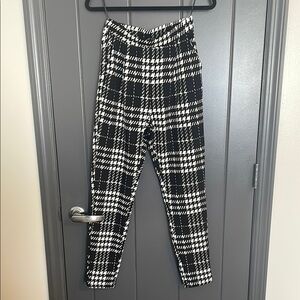 SHEIN Black and White Ankle Cropped Pants